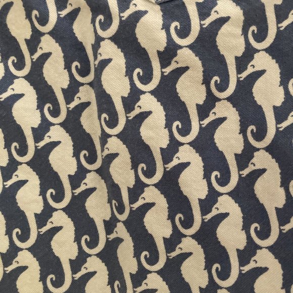 100% Cotton J.Crew Seahorse Shirt in Size Small - Picture 2 of 3